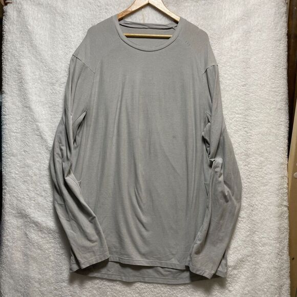 Lululemon Men’s Gray Long Sleeve Crewneck Shirt XXL Lightweight Activewear - Picture 1 of 8